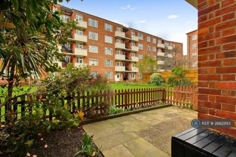 undefined, Shannon Place, London, NW8