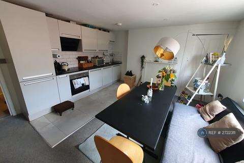 2 bedroom maisonette to rent, London Road, Brighton, BN1