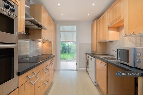 undefined, St. Albans Road, Kingston Upon Thames, KT2
