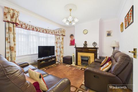 3 bedroom terraced house for sale, Sandhurst Road, London NW9