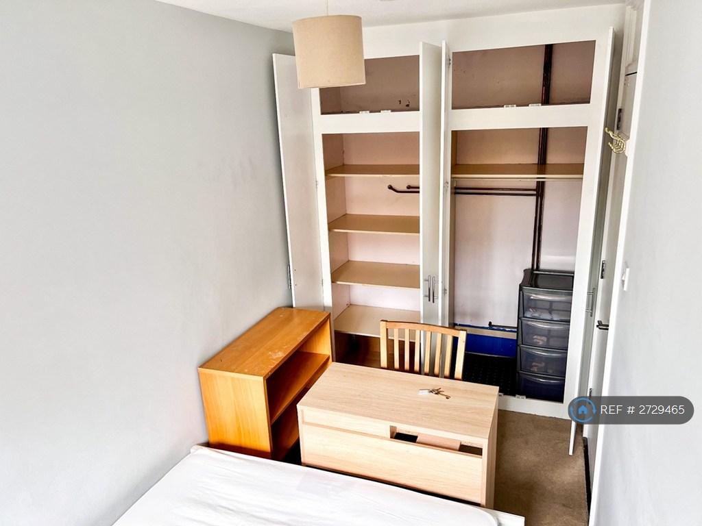 Room 4