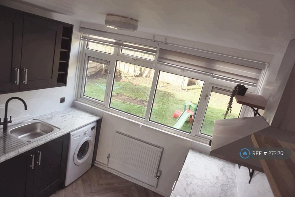 Kitchen #2