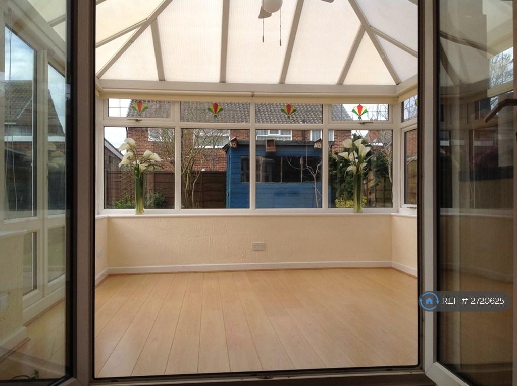 Conservatory From Kitchen/Diningroom
