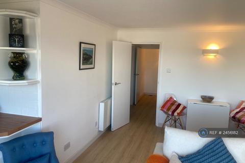 undefined, Sharon Court, Cowes, PO31