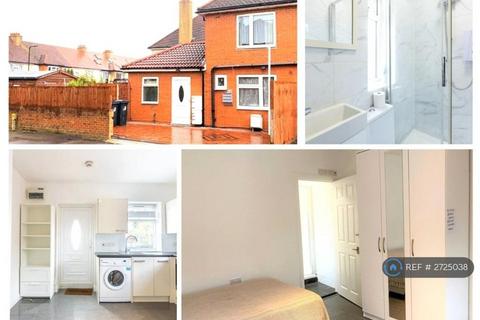undefined, South Ealing, London, W5