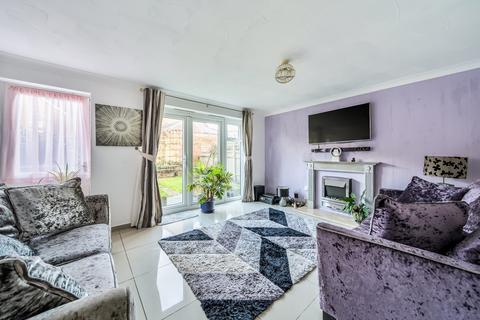 3 bedroom semi-detached house for sale - Nursery Road, Kent TN4