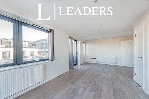 2 bedroom flat to rent, North Street, Horsham, West Sussex, RH13