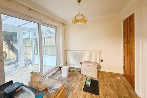 3 bedroom house to rent, The Martells, Barton on Sea, New Milton, BH25