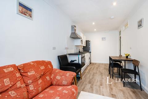 1 bedroom flat to rent, St. Michaels Road, Bournemouth, Dorset, BH2