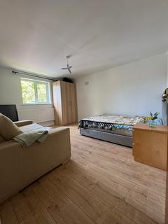undefined, William Close, London, SE13
