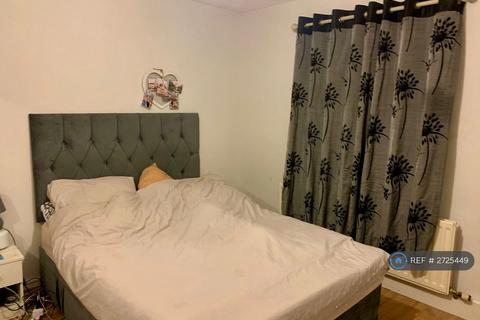 undefined, Godfrey Walk, Ashford, TN23