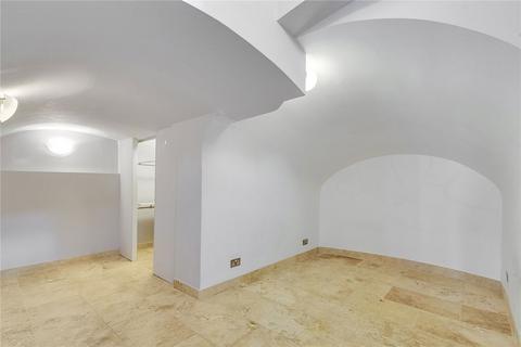 undefined, Moreton Terrace Mews North, London SW1V