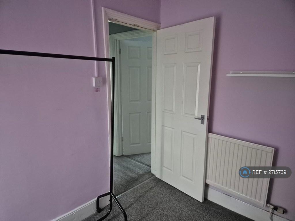 Single Bedroom