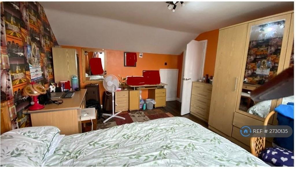 Bedroom2-First Fllor-6
