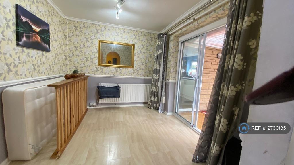 Second Lounge-Dinning Room-1
