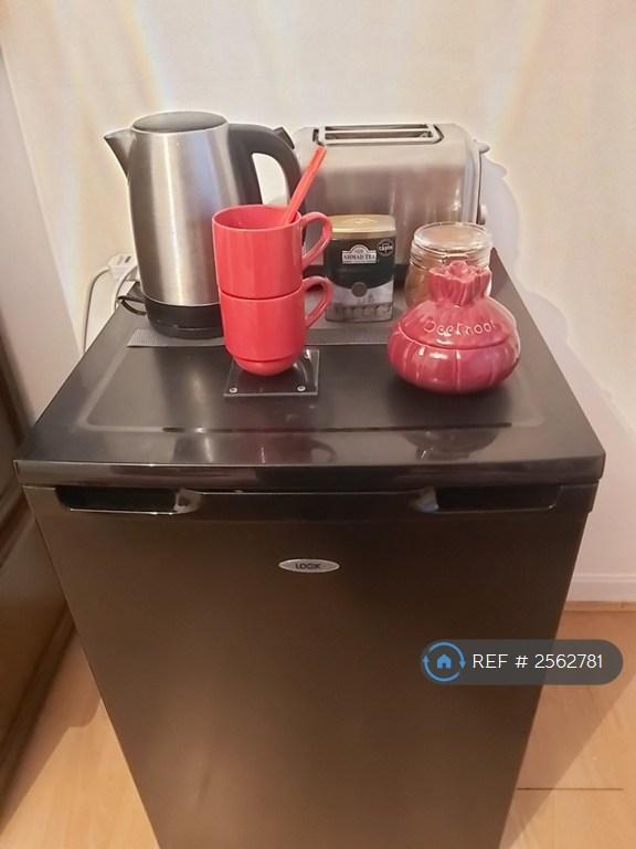 Full Size Fridge, Kettle And Toaster