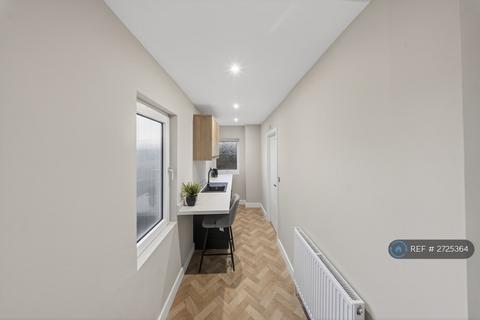 undefined, Goldswong Terrace, Nottingham, NG3