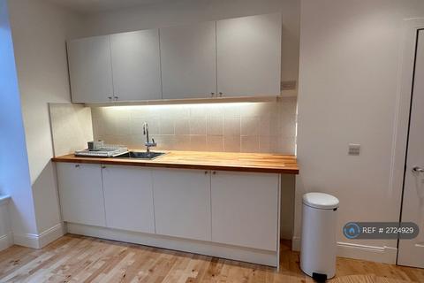 undefined, Glasgow, Glasgow, G4