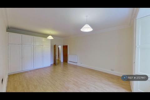 undefined, Dundonald Street, Edinburgh, EH3