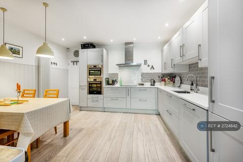 undefined, Alpha Road, Surbiton, KT5