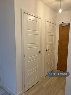 2 bedroom flat to rent, Frost Close, Swanscombe, DA10