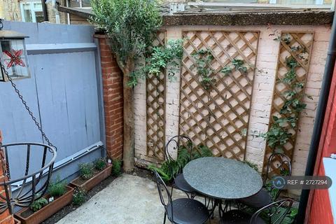 1 bedroom flat to rent, Adelaide Grove, London, W12