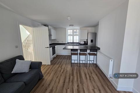 undefined, Smyths Close, Bristol, BS11