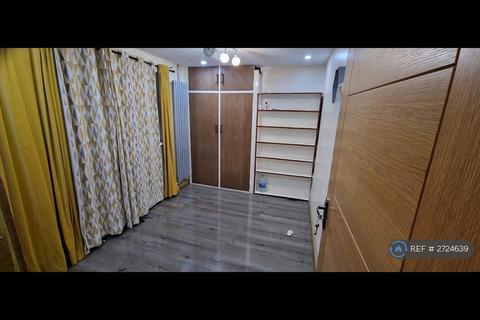 undefined, Gaysham Avenue, Ilford, IG2