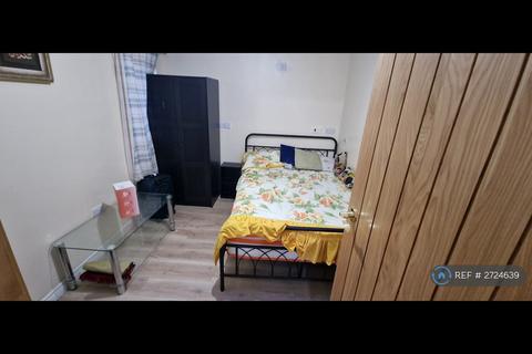 undefined, Gaysham Avenue, Ilford, IG2