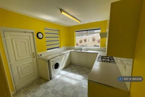 undefined, Wenlock Road, Liverpool, L4