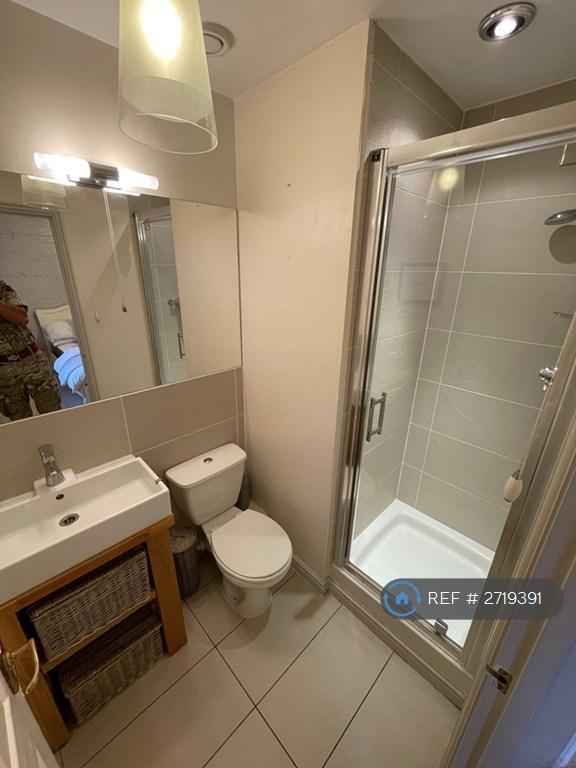 Master Bedroom Ensuite