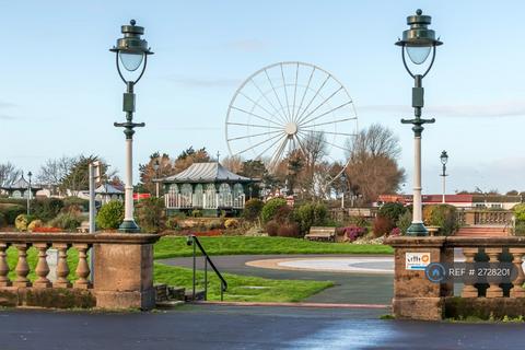 2 bedroom flat to rent, Scarisbrick Avenue, Southport, PR8