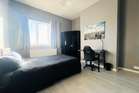 undefined, Selhurst Road, London, SE25