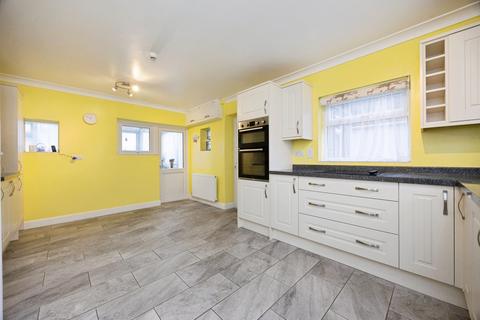 5 bedroom bungalow for sale, Bower Road, Ashford, TN25 6