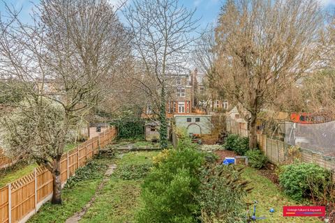 undefined, Sutton Road, London, N10