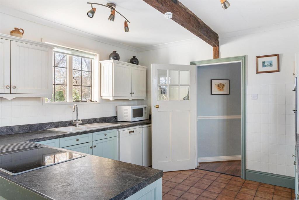 9 O2 A0428-HDR.jpg