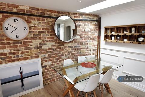 undefined, Stockwell Street, London, SE10