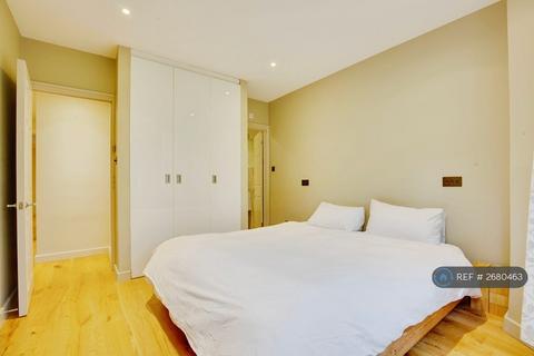 undefined, St. Quintin Avenue, London, W10