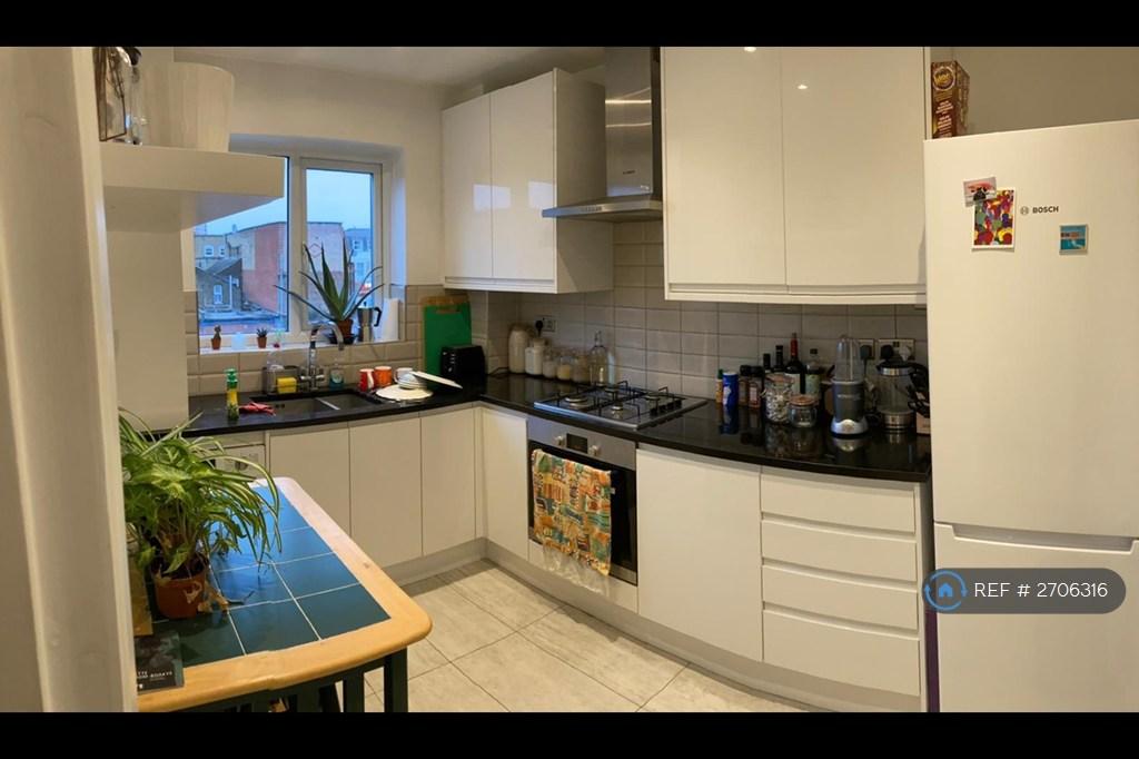 Brand New Designer Kitchen With Granite Worktop