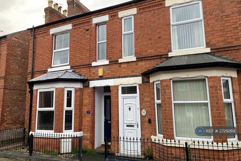 2 bedroom semi-detached house to rent, Exchange Road, West Bridgford, Nottingham, NG2