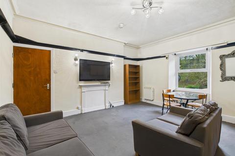 undefined, Spring Gardens, Buxton