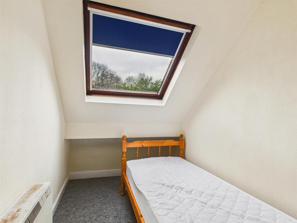 CAM03145 G0-PR0302-STILL010.jpg