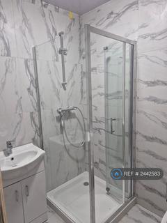 4 bedroom flat to rent, Allen Road, London  N168ry, N16