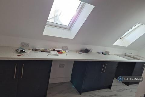 4 bedroom flat to rent, Allen Road, London  N168ry, N16