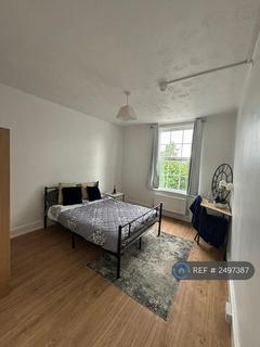 1 bedroom in a flat share to rent, Gravesend, Gravesend, DA12