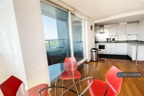 2 bedroom flat to rent, Westminster Bridge Road, London, SE1