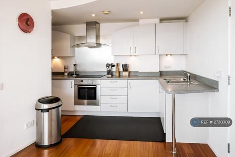 2 bedroom flat to rent, Westminster Bridge Road, London, SE1