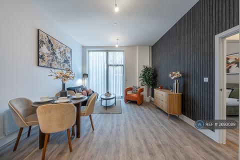 2 bedroom flat to rent, The Bays, Harlow, CM20
