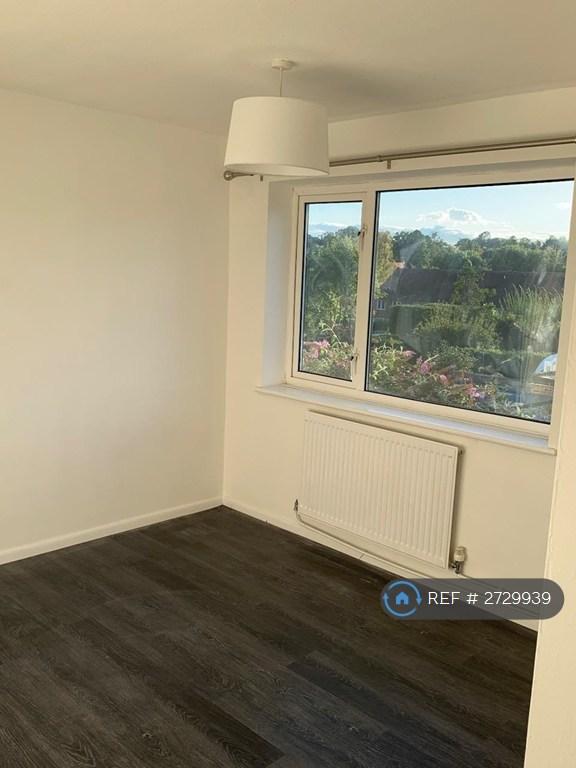 Double Bedroom 2