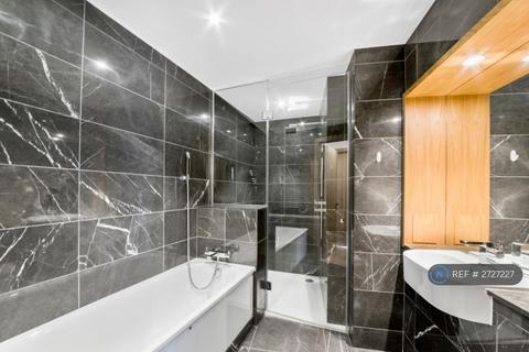 2 bedroom flat to rent, Arena Tower, London, E14